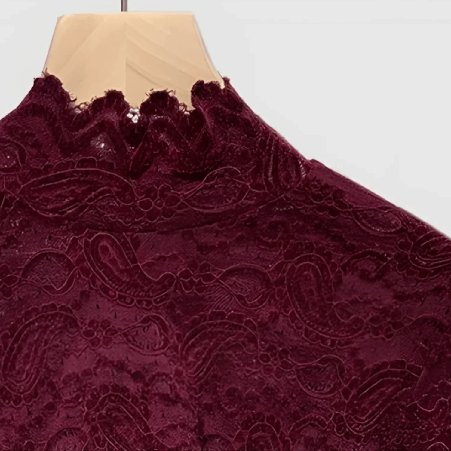 Blusa Renda Estampa Paisley - BIANC