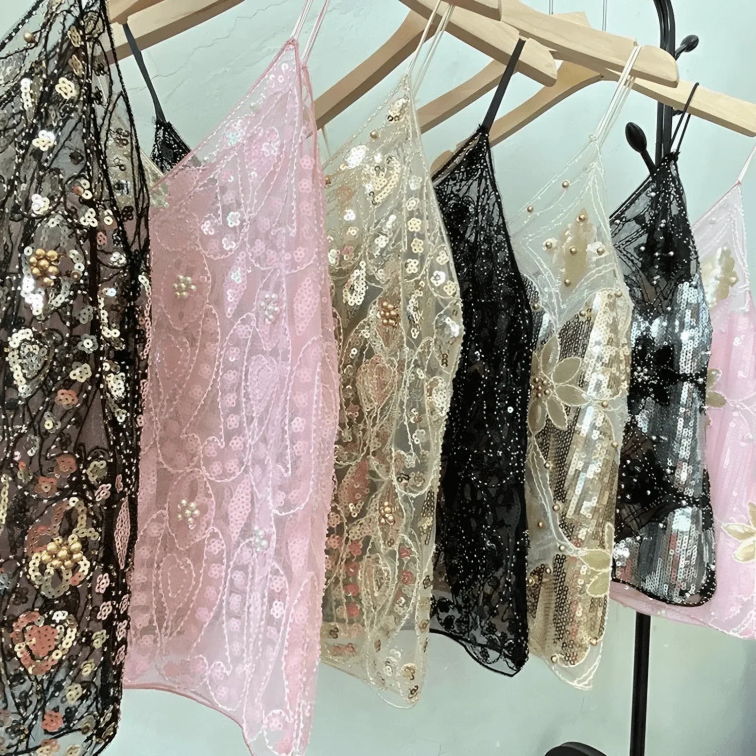 Top Bordado Decote V Deluxe - BIANC